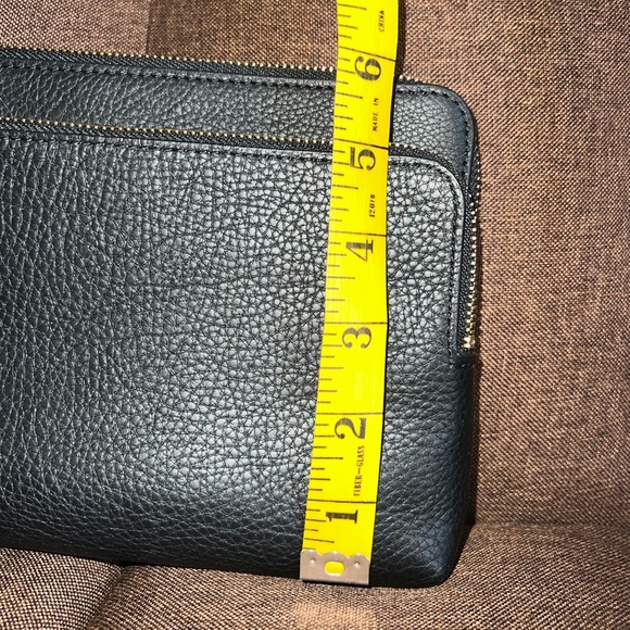 Talbots black clutch - Picture 2 of 7